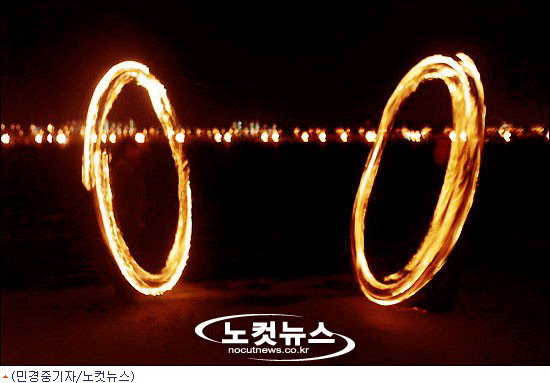 '큰불 놓고 무탈·만복 기원'…대보름 쥐불놀이