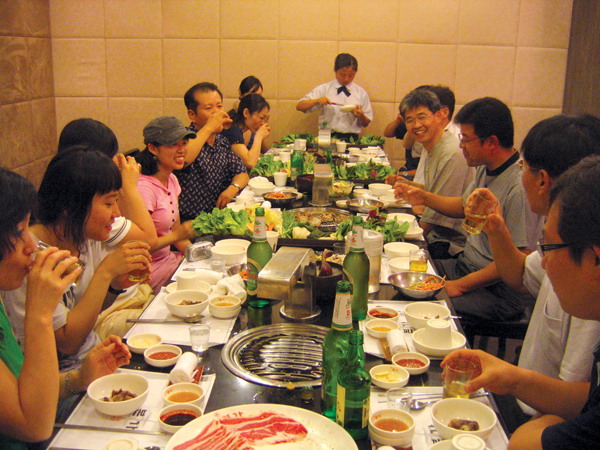 "아껴주는 마음으로 뭉쳤다"
