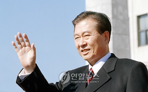 <김前대통령서거> 中 언론, 긴급 보도