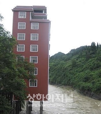 20100715145625_1457.jpg