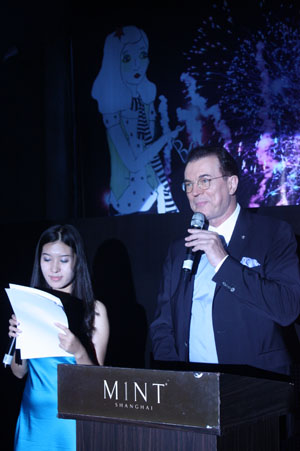 20100809110030_2001.jpg