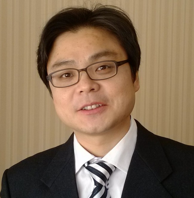 붉은 장미를 가슴에 품다
