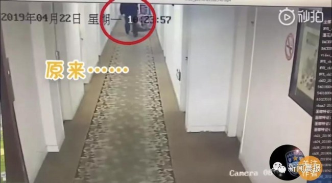 中 호텔 TV 훔친 통 큰 투숙객