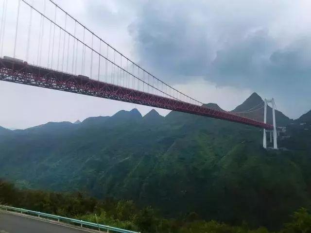 무려 370M! 세계 최고 높이 中 번지점프 10월부터 개방