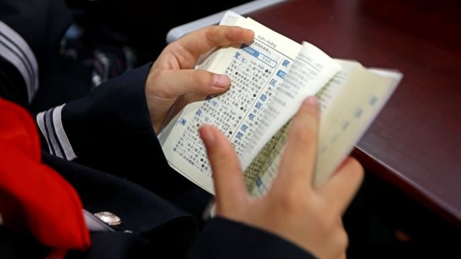中 초∙중∙고생 70% 독서 시간 1시간 미만