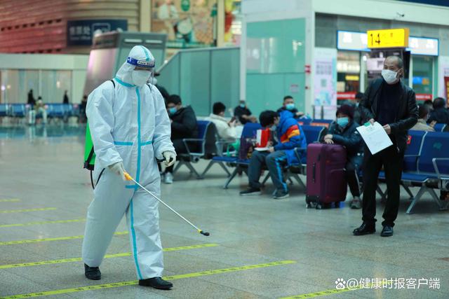 상하이서 첫 오미크론 변이 BA.5 확인… 우간다, 한국 거쳐 상하이 입국
